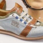 Estilo retro y contrastes en zapatos bolicheros de Kamo Gutsu
